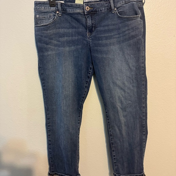 torrid Denim - Torrid Blue Ankle Cropped Jeans with Subtle Fading